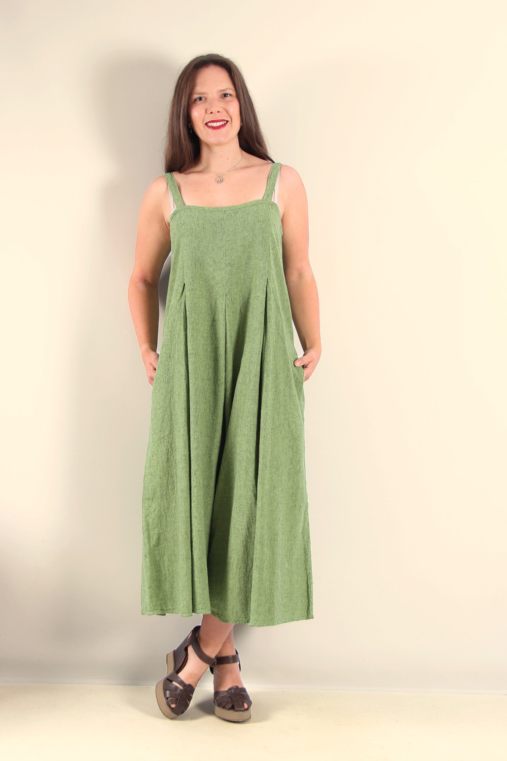 Cut Loose Cross Hatch Linen Crop Jumpsuit Verde