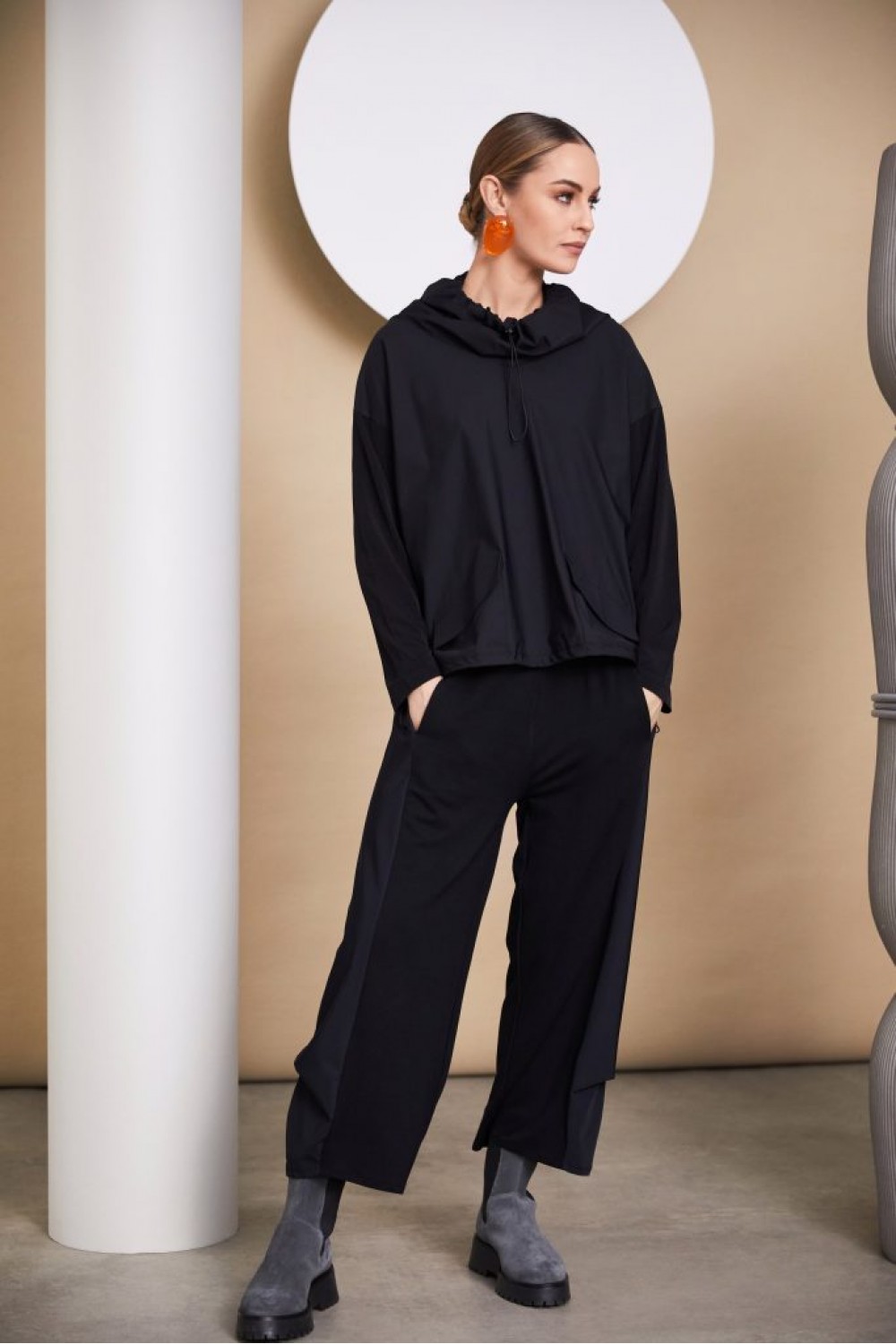 NAYA Trouser Contrast Leg Panel With Tuck Black On Black