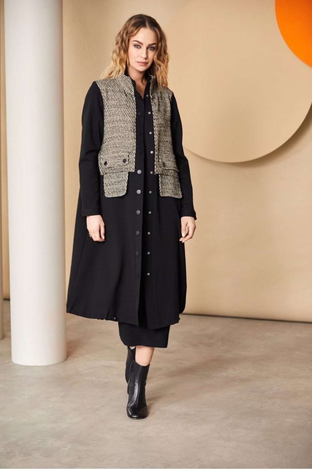 NAYA Wool Mix Coat/Contrast Bottom Black/Butter