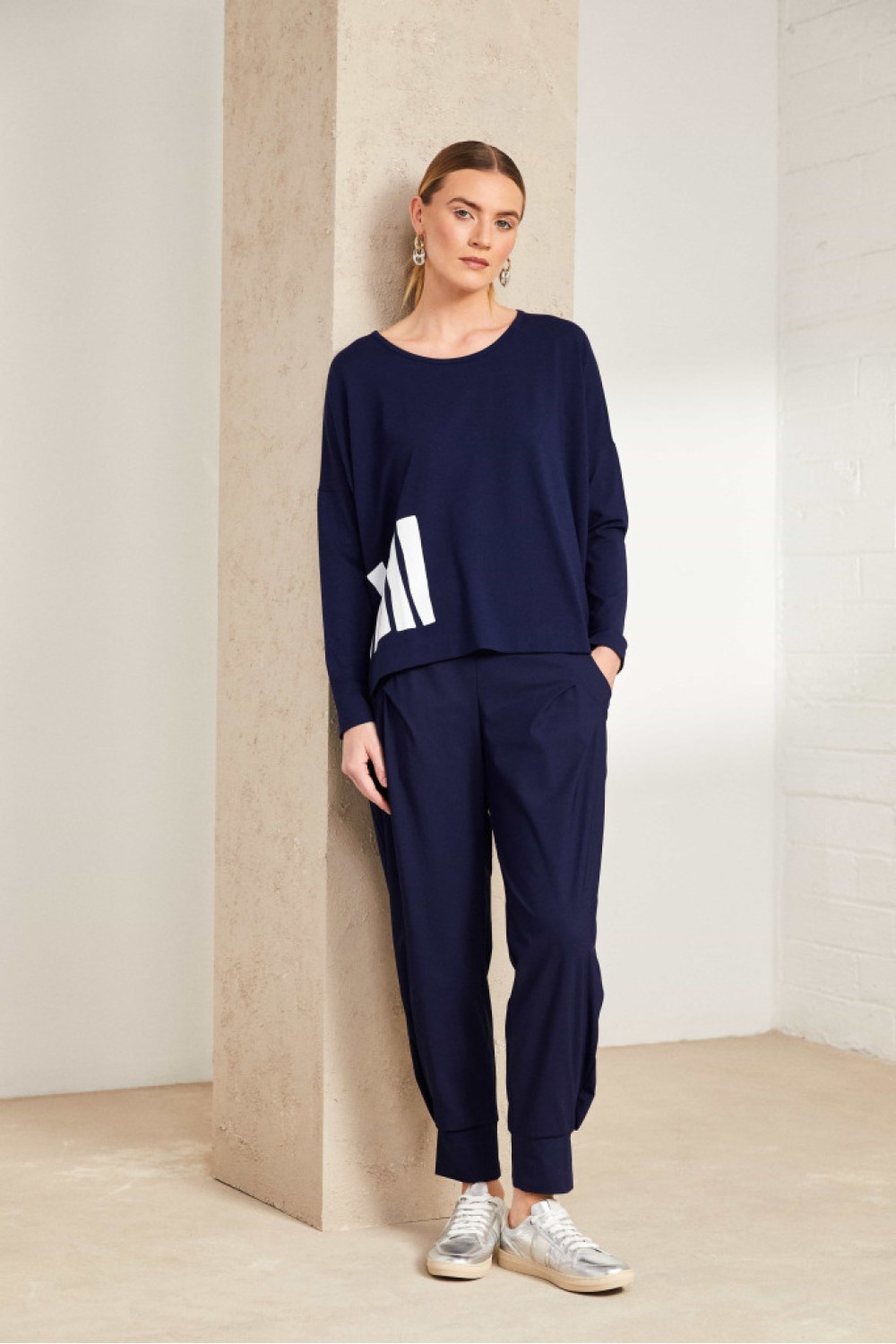 Naya Tuck Trouser French Blue