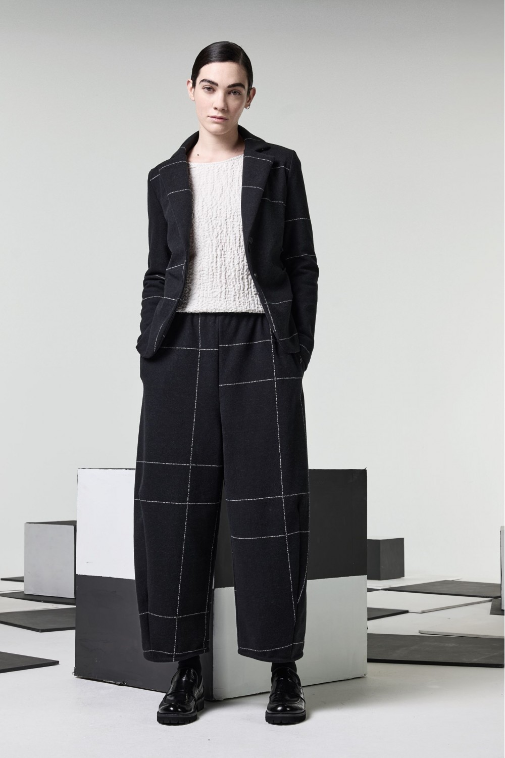 Neirami Luxury Fleece Easy Trouser Black Check