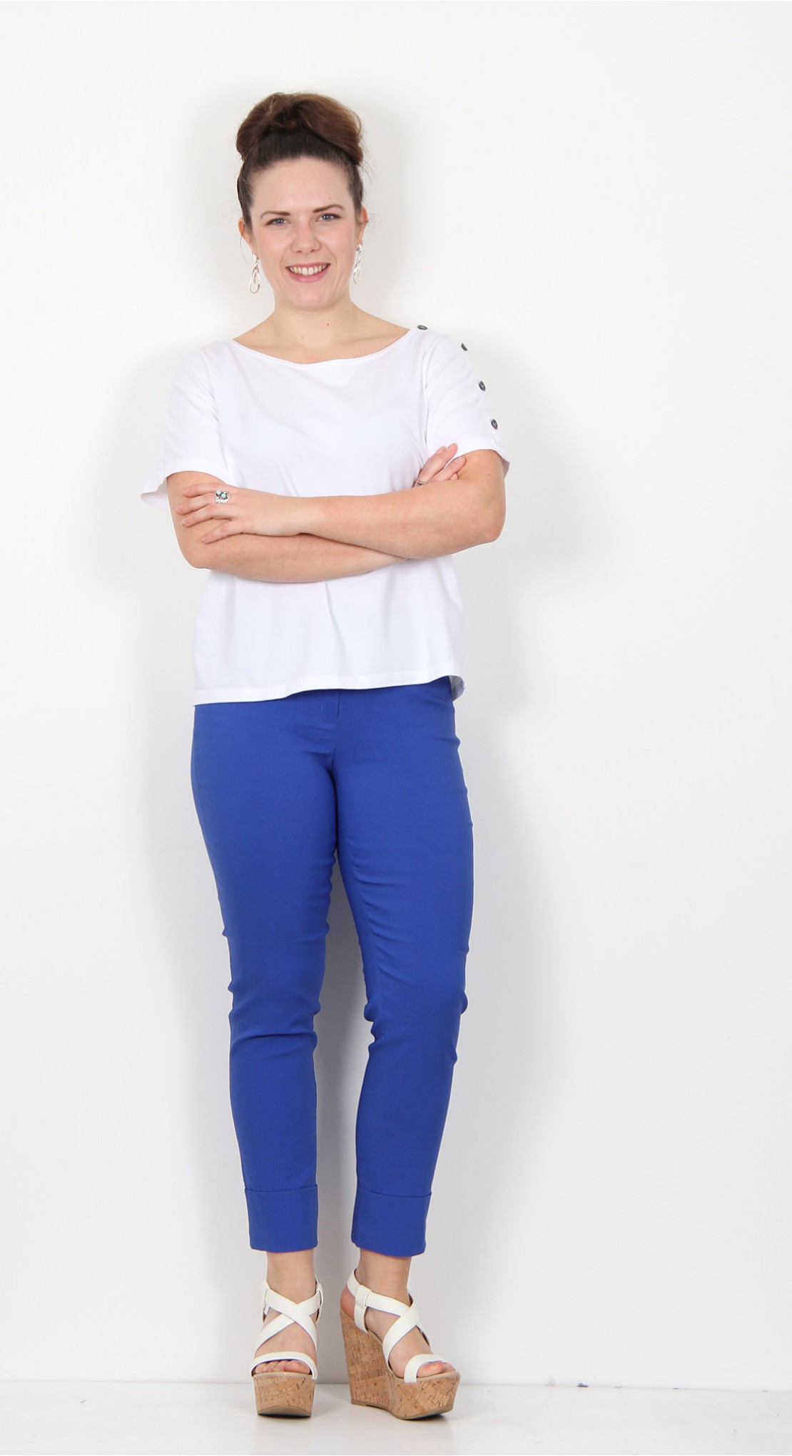 royal blue cropped trousers