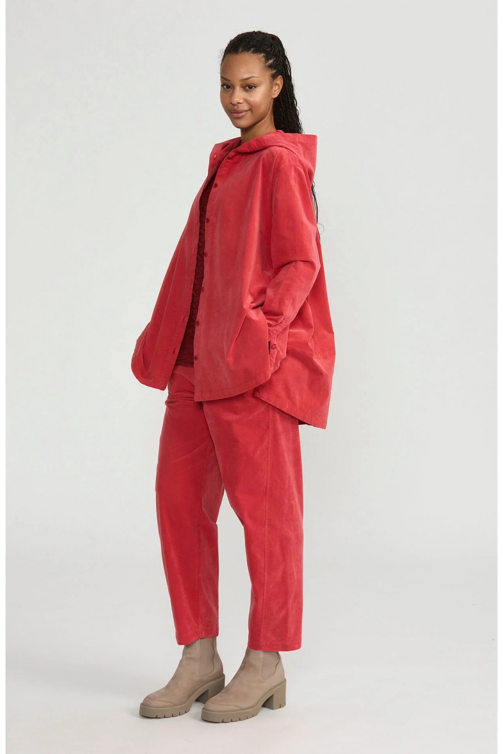 Vetono Needlecord Angle Seam Pant Ruby