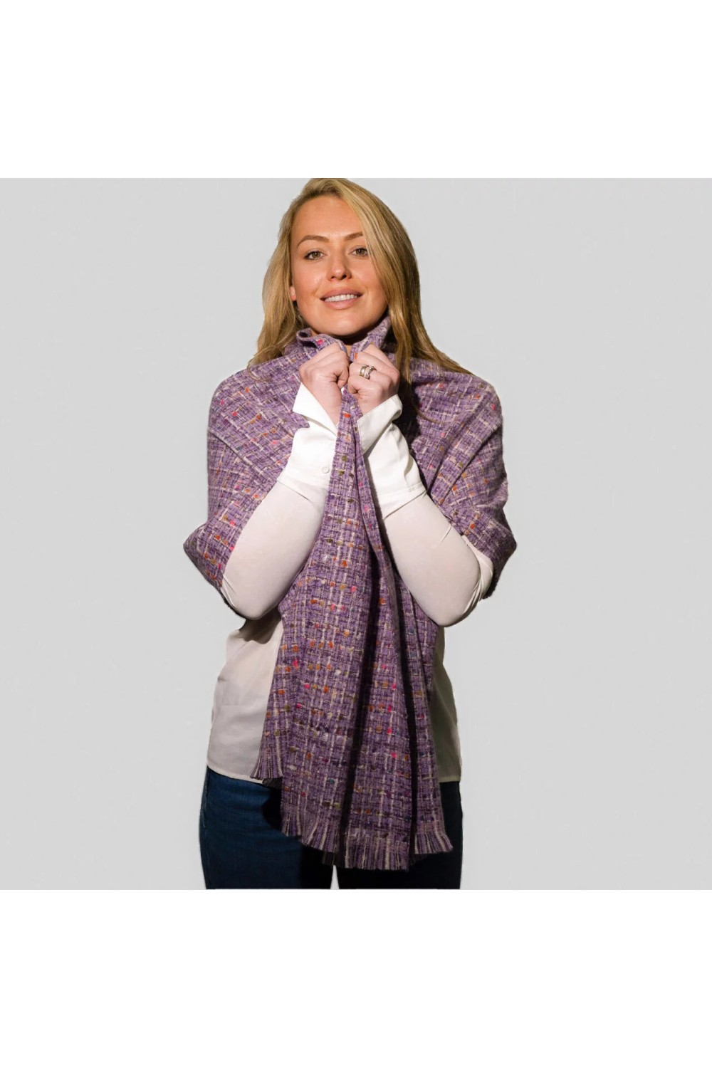 Zelly Subtle Spots Woven Scarf Lilac